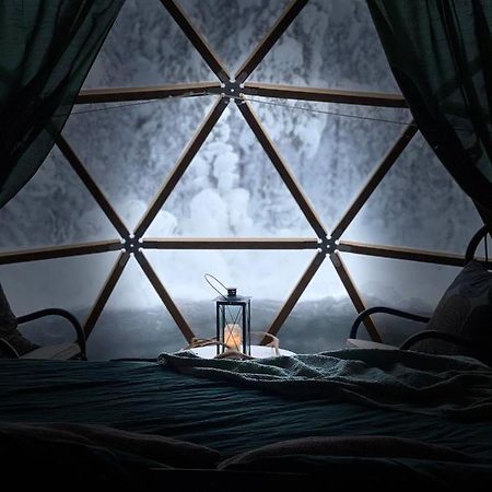 Aurora Igloo Fireplace-Heated Tents In A Secret Forest With Private Jacuzzi And Shared Sauna Bathroom And Dog Friendly Rovaniemi Esterno foto